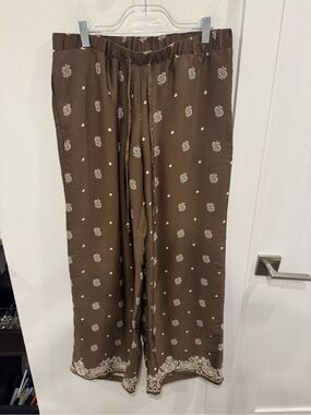 Divided Brown Paisley Lounge Pants